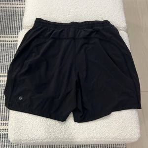 Lululemon pace breaker lined Shorts, M